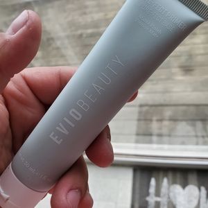 Evio Beauty Pore-fect Primer